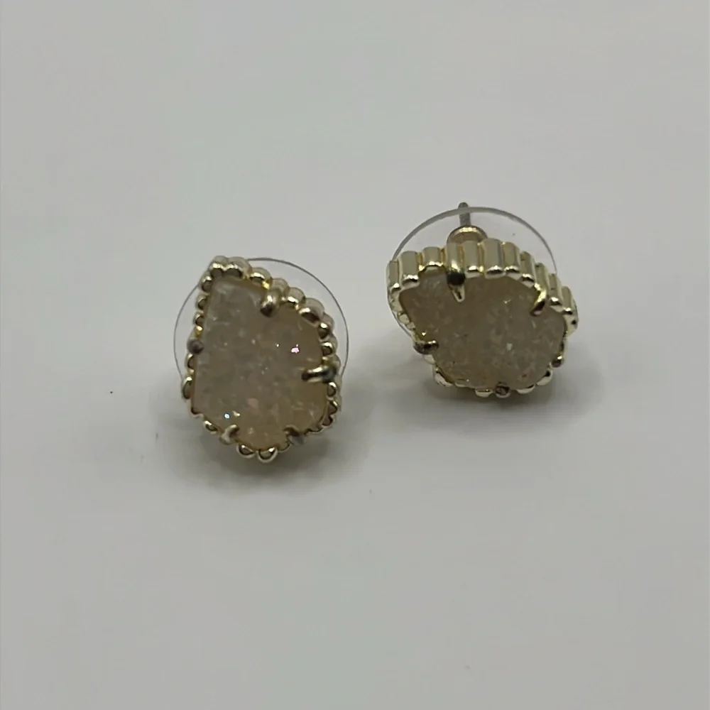 Kendra Scott White Kyocera Opal Druzy Tessa Stud Earrings Gold - Picture 10 of 12